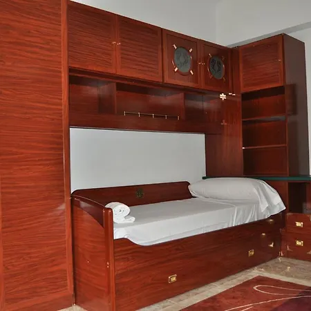 Apartamento Kasa25 Poeta Vila Y Blanco *
